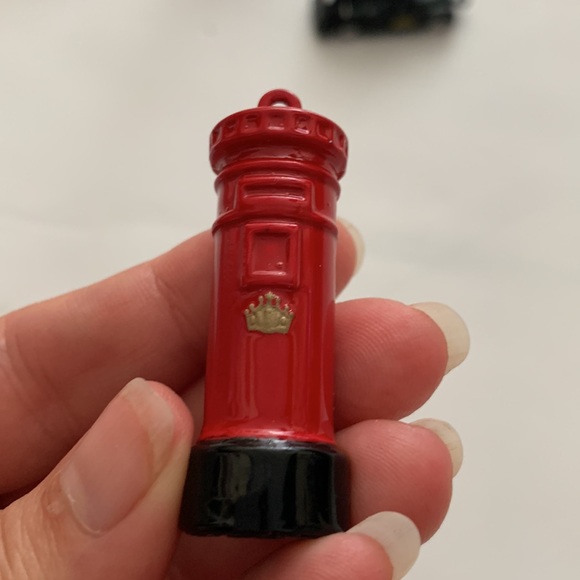 Set of five London trinkets made of metal - Picture 5 of 5